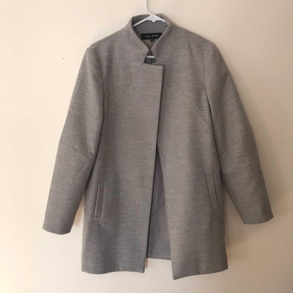 The fifth Furthest thing grey coat size s
